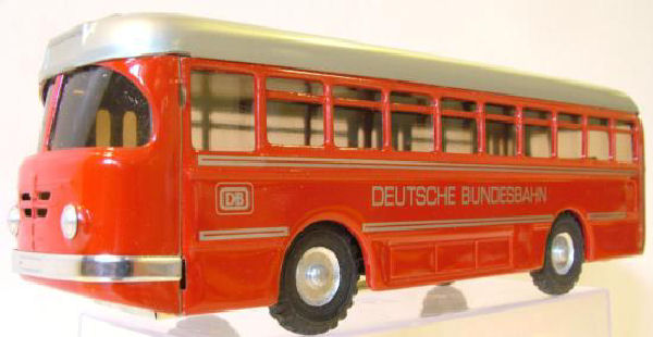 bus08